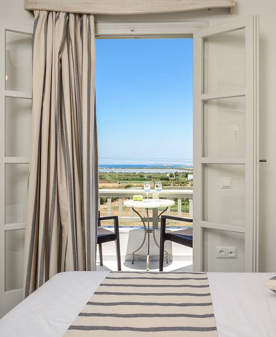 Suite for four at Naxos Hotel Agnanti